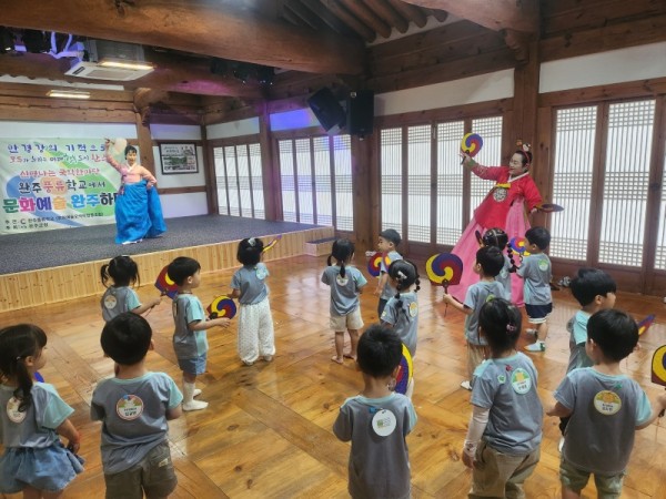 KakaoTalk_20260722_125518542_05.jpg